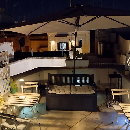 Le Nicchie Hotel Bari Bagian luar foto