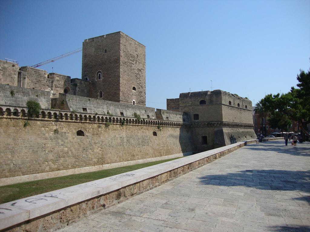 Le Nicchie Hotel Bari Bagian luar foto