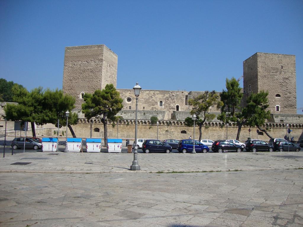 Le Nicchie Hotel Bari Bagian luar foto