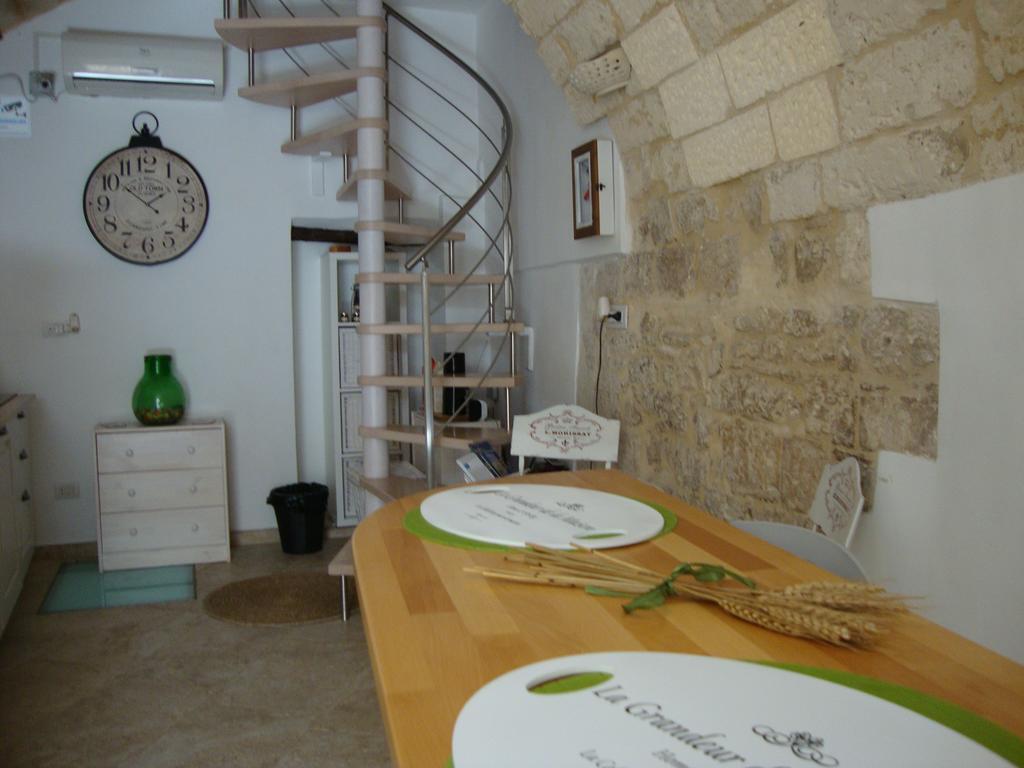 Le Nicchie Hotel Bari Bagian luar foto