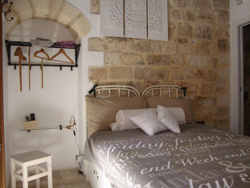 Le Nicchie Hotel Bari Bagian luar foto