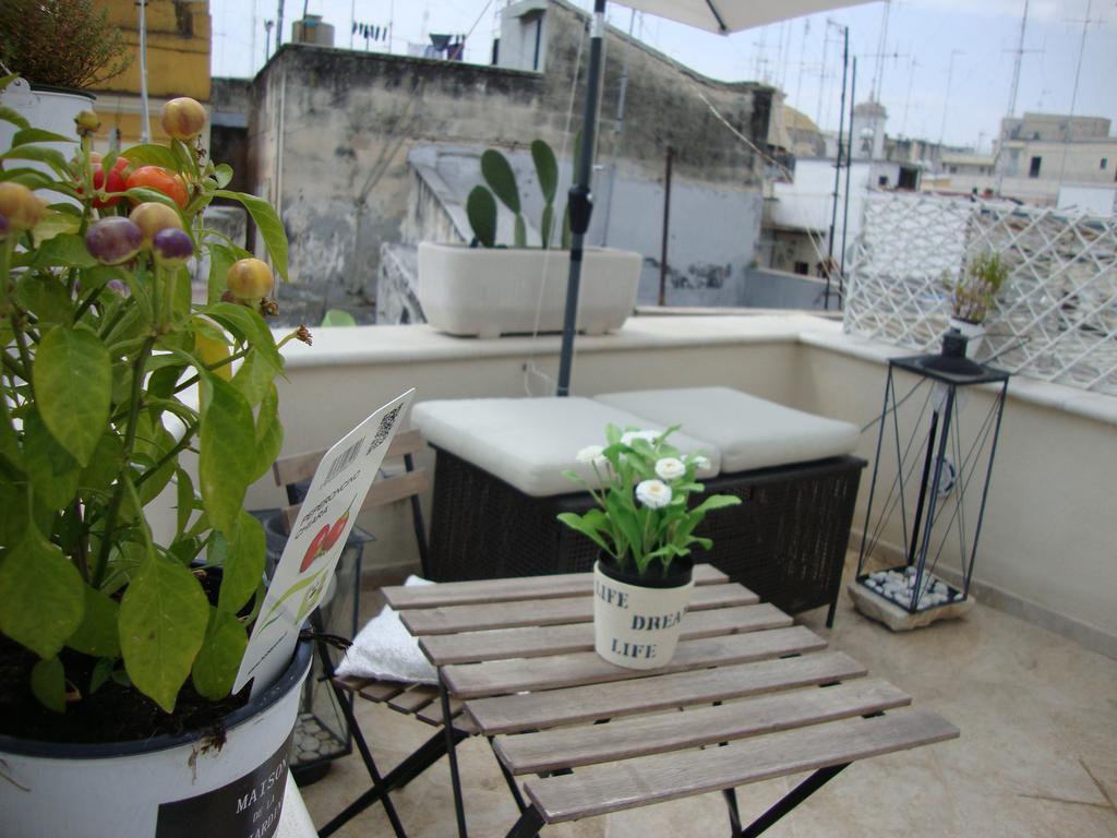 Le Nicchie Hotel Bari Bagian luar foto