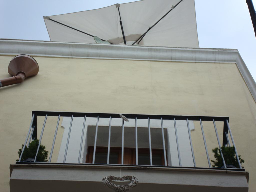 Le Nicchie Hotel Bari Bagian luar foto